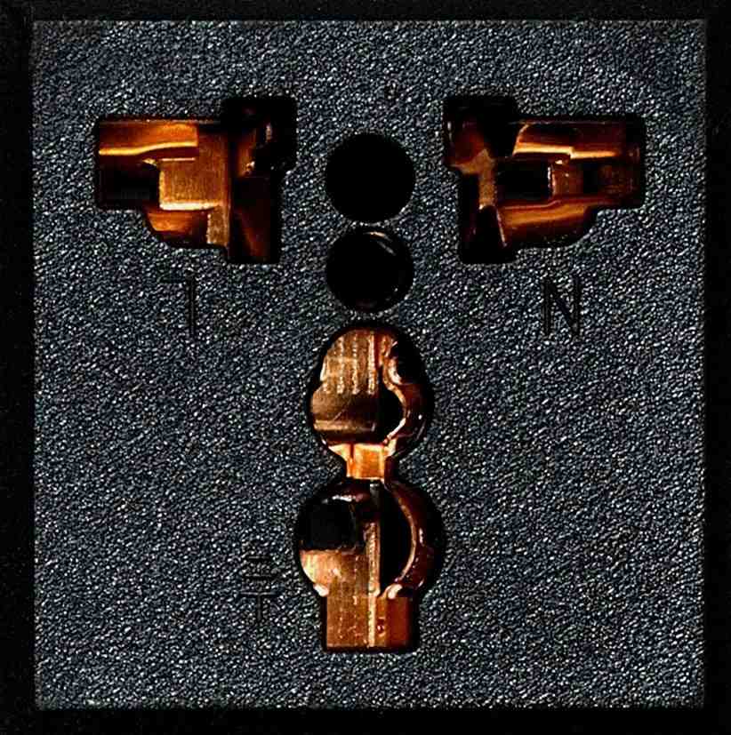 usb to outlet charger